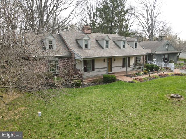 827 HORNIG RD, Lancaster, PA 17601