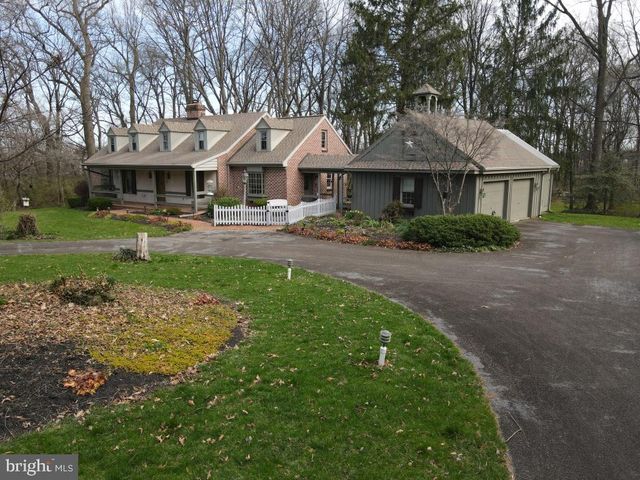 827 HORNIG RD, Lancaster, PA 17601