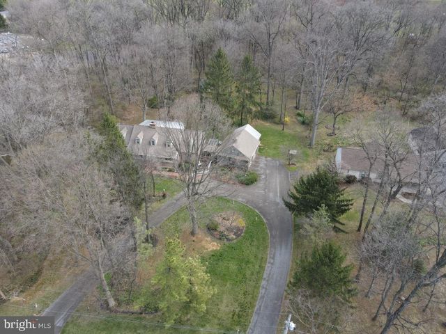 827 HORNIG RD, Lancaster, PA 17601