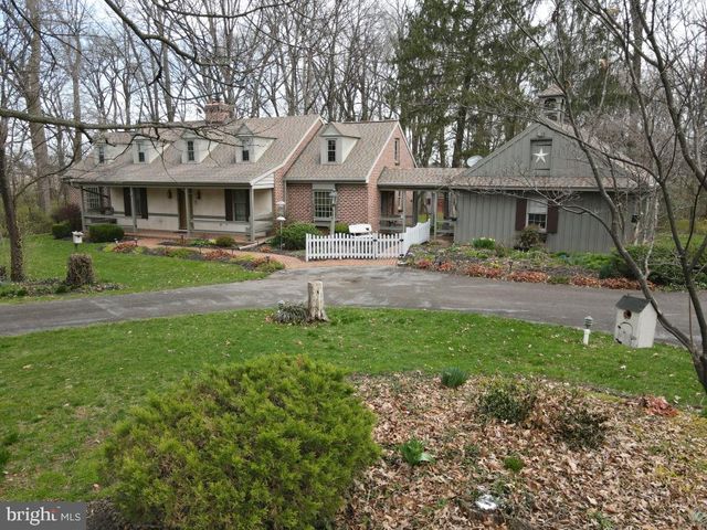 827 HORNIG RD, Lancaster, PA 17601