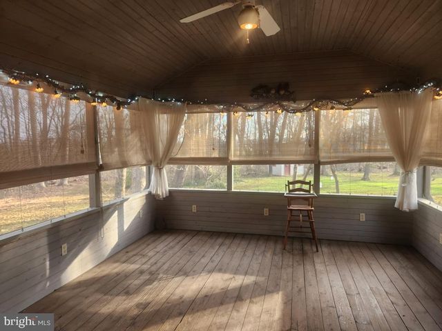 827 HORNIG RD, Lancaster, PA 17601