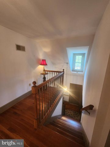 827 HORNIG RD, Lancaster, PA 17601
