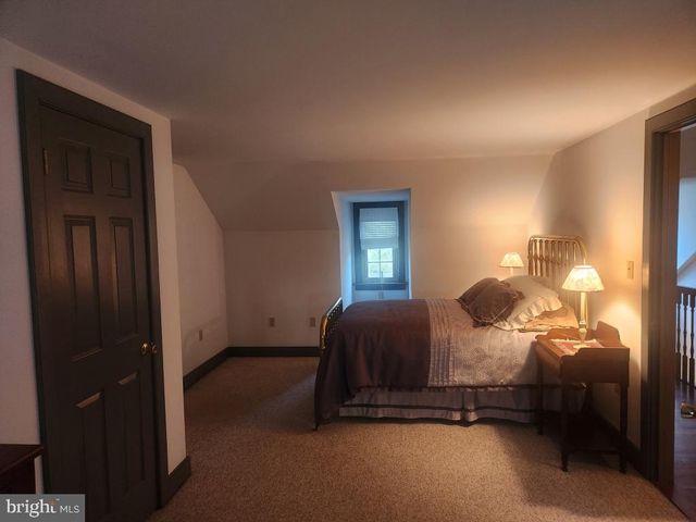 827 HORNIG RD, Lancaster, PA 17601