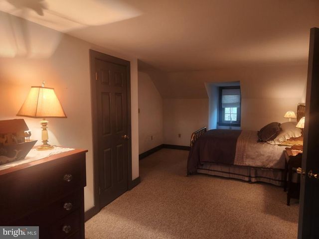 827 HORNIG RD, Lancaster, PA 17601