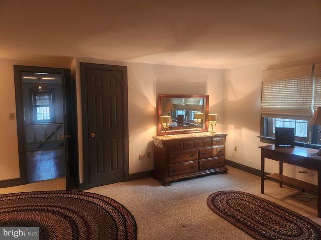827 HORNIG RD, Lancaster, PA 17601