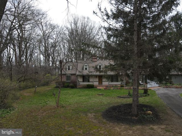 827 HORNIG RD, Lancaster, PA 17601
