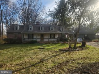 827 HORNIG RD, Lancaster, PA 17601