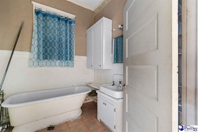 120 Rodgers Avenue, Lake City, SC 29560