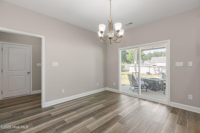 411 Jasmine Way, Burgaw, NC 28425
