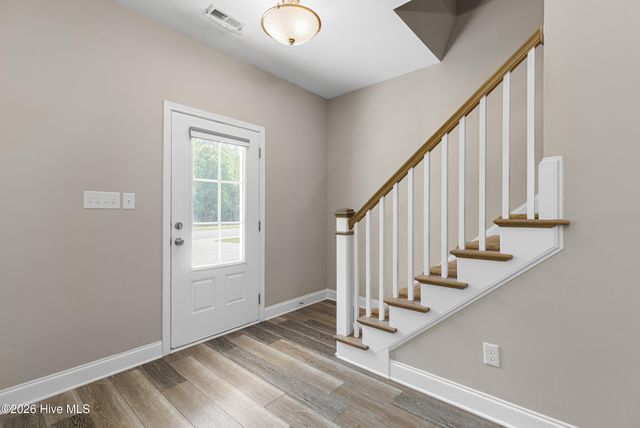 411 Jasmine Way, Burgaw, NC 28425