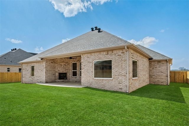 2300 Salmon Street, Pea Ridge, AR 72751