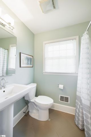 512 Devenger Road, Greer, SC 29650