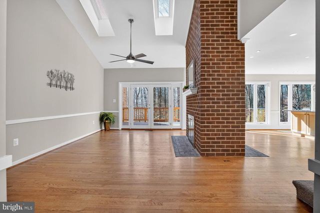 2599 TREE HOUSE DR, Woodbridge, VA 22192