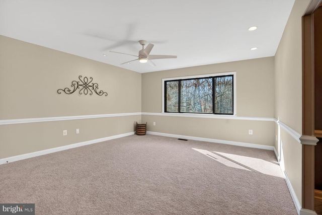 2599 TREE HOUSE DR, Woodbridge, VA 22192