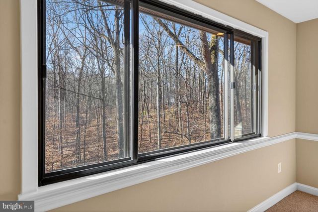 2599 TREE HOUSE DR, Woodbridge, VA 22192