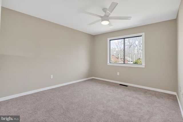 2599 TREE HOUSE DR, Woodbridge, VA 22192