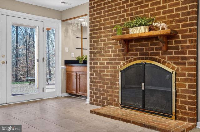 2599 TREE HOUSE DR, Woodbridge, VA 22192