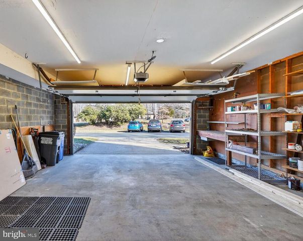 2599 TREE HOUSE DR, Woodbridge, VA 22192