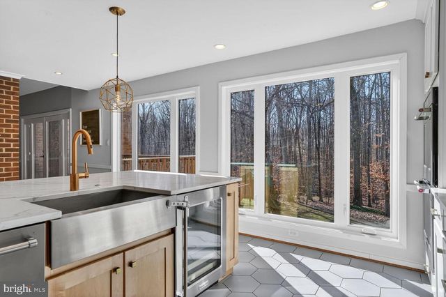 2599 TREE HOUSE DR, Woodbridge, VA 22192