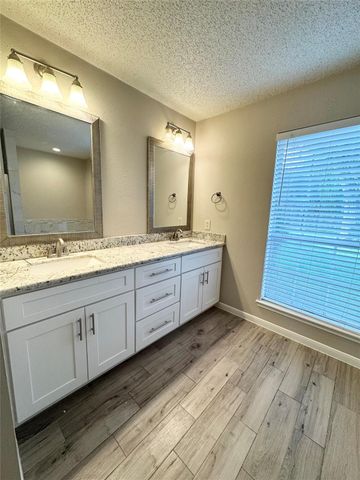 3334 Oak Branch Lane, Sugar Land, TX 77479