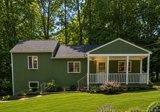 55 Glenacom Road, Mahopac, NY 10541