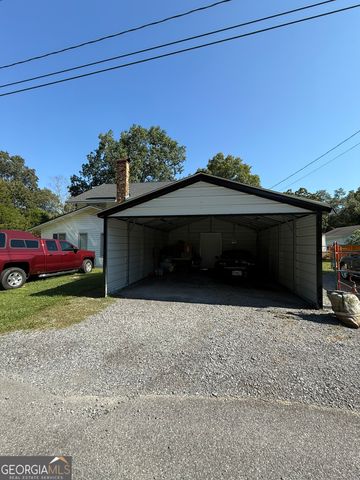 51 North Cedar Street, Menlo, GA 30731