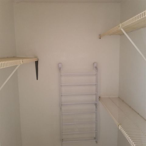 3015 Walnut Bend Lane 33, Houston, TX 77042