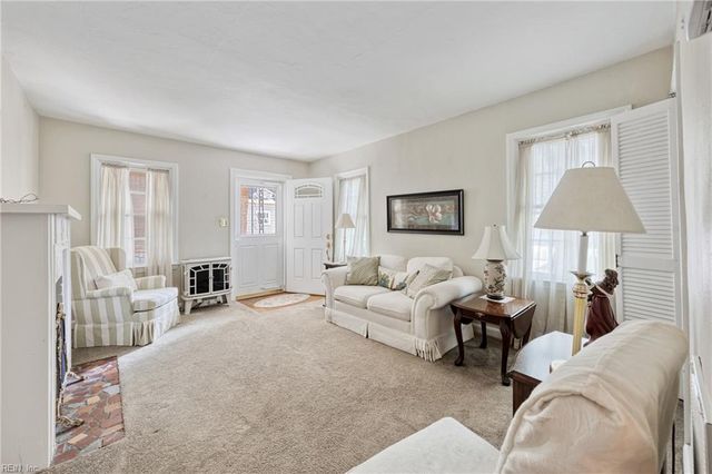 1700 Tarrall AVE, Norfolk, VA 23509