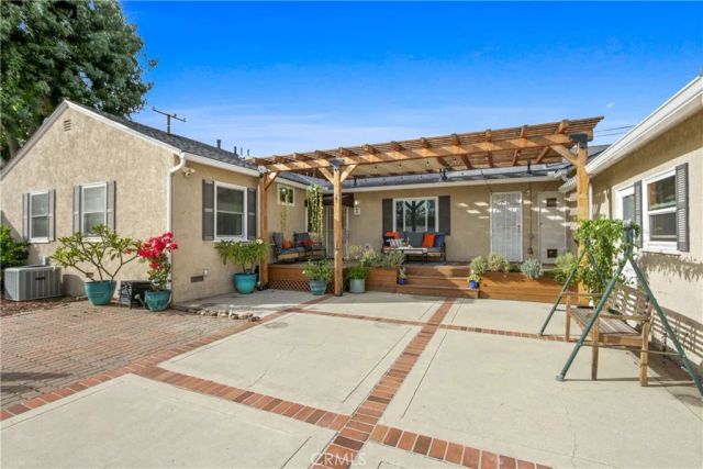 2400 Quincy, Long Beach, CA 90815