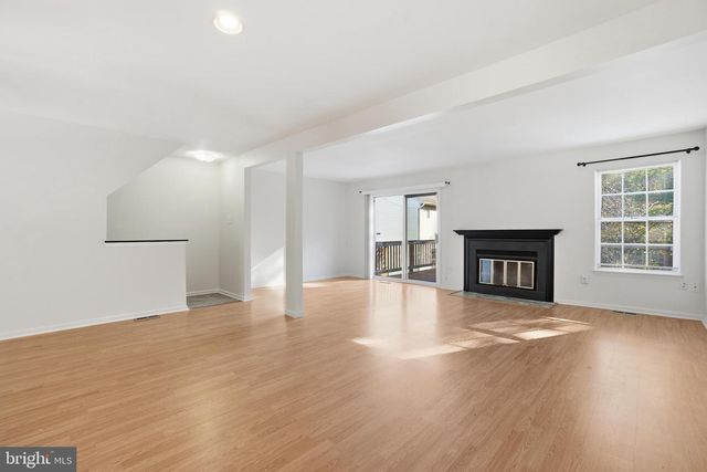 10352 COLLEGE SQ, Columbia, MD 21044