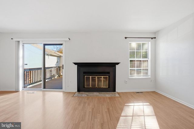 10352 COLLEGE SQ, Columbia, MD 21044