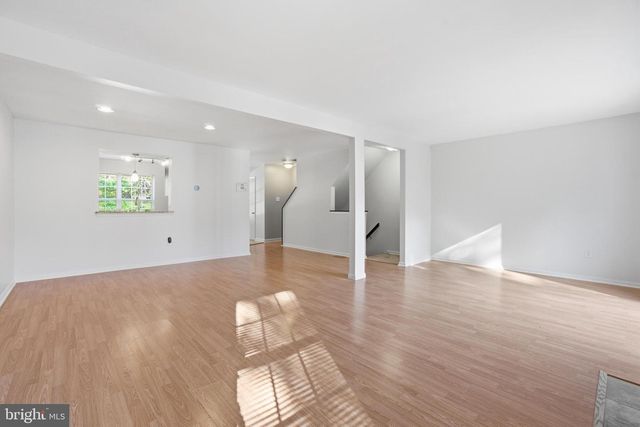 10352 COLLEGE SQ, Columbia, MD 21044