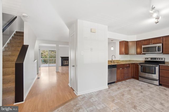 10352 COLLEGE SQ, Columbia, MD 21044