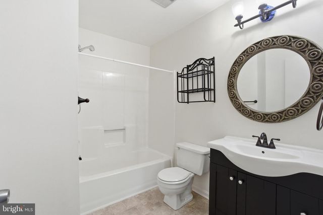 10352 COLLEGE SQ, Columbia, MD 21044