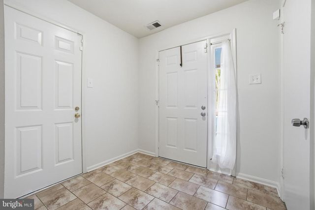 10352 COLLEGE SQ, Columbia, MD 21044