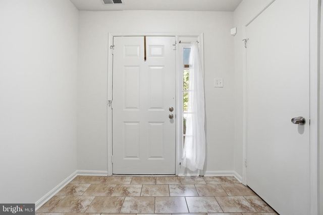 10352 COLLEGE SQ, Columbia, MD 21044