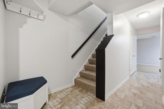 10352 COLLEGE SQ, Columbia, MD 21044