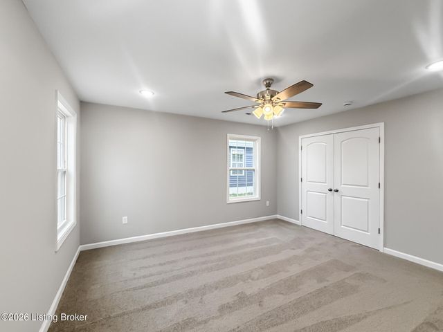 203 Charles Carr Dr, Harrodsburg, KY 40330