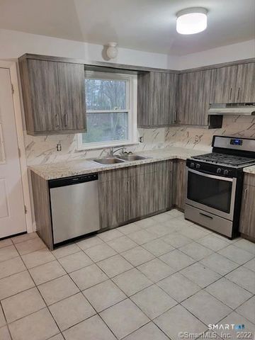 15 Krakow Street A, Derby, CT 06418