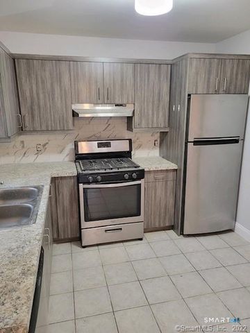15 Krakow Street A, Derby, CT 06418