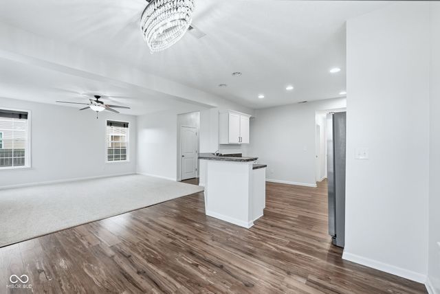 5774 Bluff View Lane, Whitestown, IN 46075