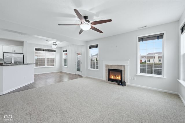 5774 Bluff View Lane, Whitestown, IN 46075