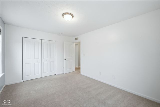 5774 Bluff View Lane, Whitestown, IN 46075