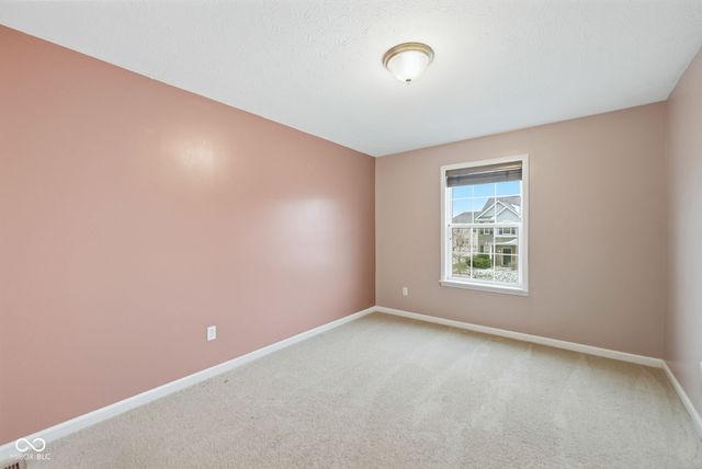 5774 Bluff View Lane, Whitestown, IN 46075