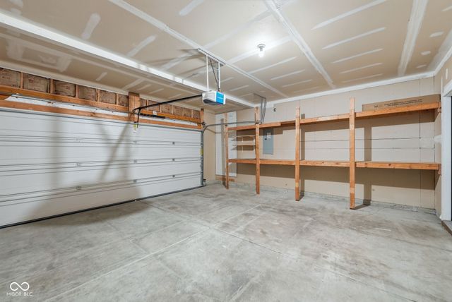 5774 Bluff View Lane, Whitestown, IN 46075