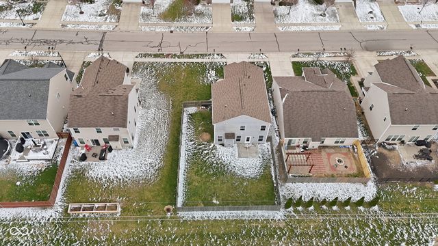 5774 Bluff View Lane, Whitestown, IN 46075