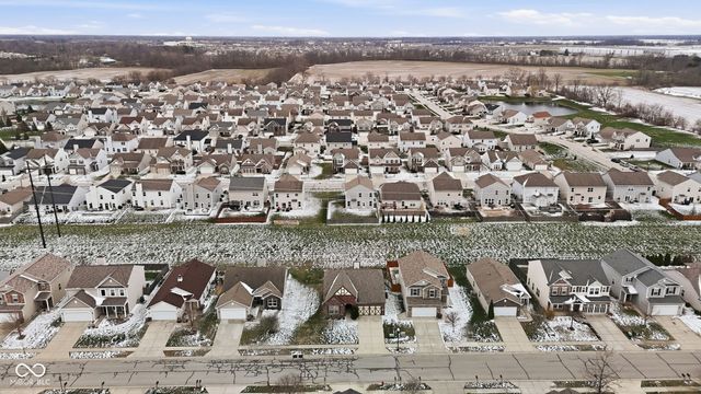 5774 Bluff View Lane, Whitestown, IN 46075