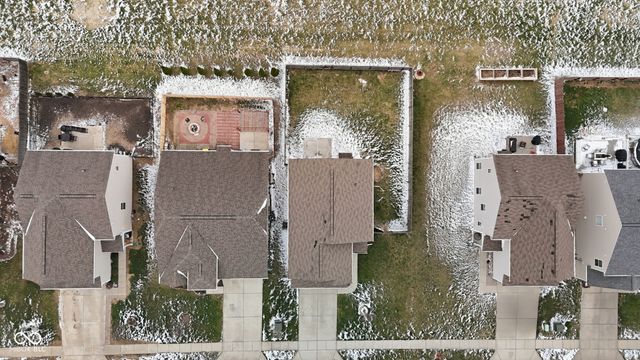 5774 Bluff View Lane, Whitestown, IN 46075