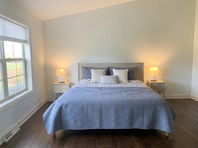 245 Lucca Ln, Upper St Clair, PA 15241