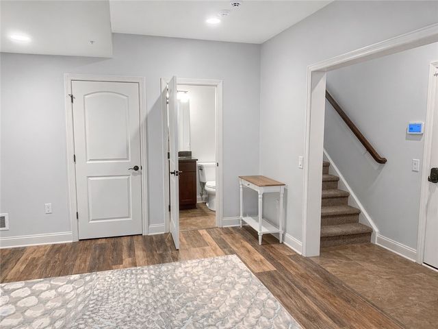 245 Lucca Ln, Upper St Clair, PA 15241